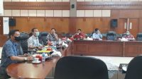 DPRD Maluku Rapat